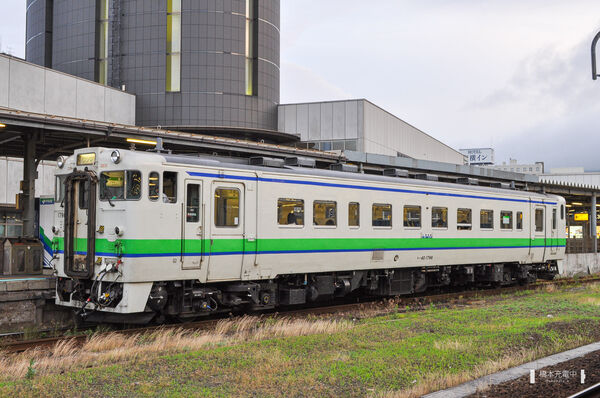 2014-07-19 函館駅に停車中のキハ40 1798。