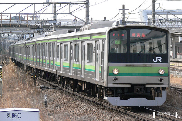 2010-01-20　JR横浜線長津田駅へ入線する205系H25編成