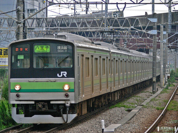 2006-07-21 JR横浜線橋本駅へ入線する205系H11編成