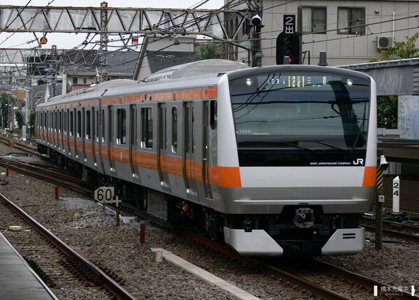2006-11-23 営業運転開始に向けて、中央緩行線内を4両で試運転を行うH44編成