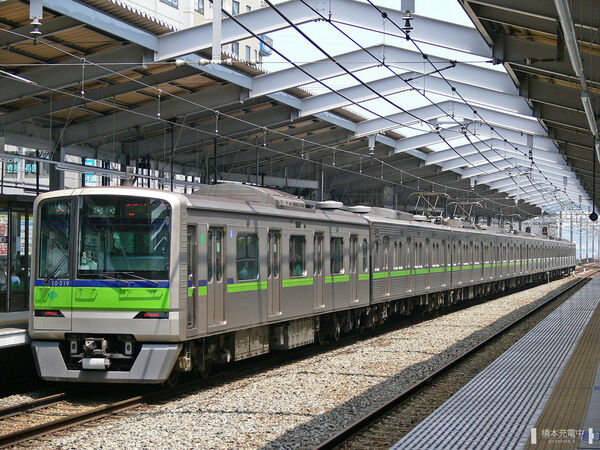 2006-08-03 京王多摩センター駅を発車する10-310F（10-319側）急行本八幡行き